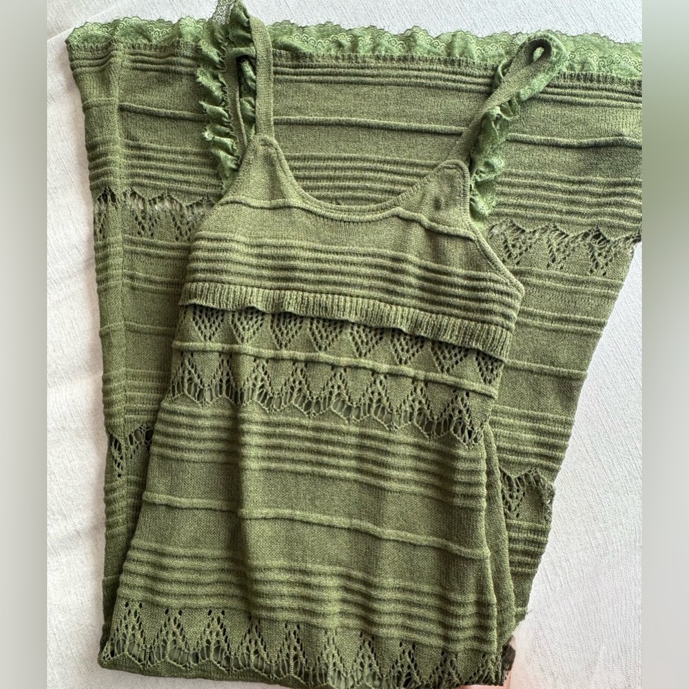 Cider Knit Lace Trim U-Neckline Midi in Matcha Green - Picture 9 of 11